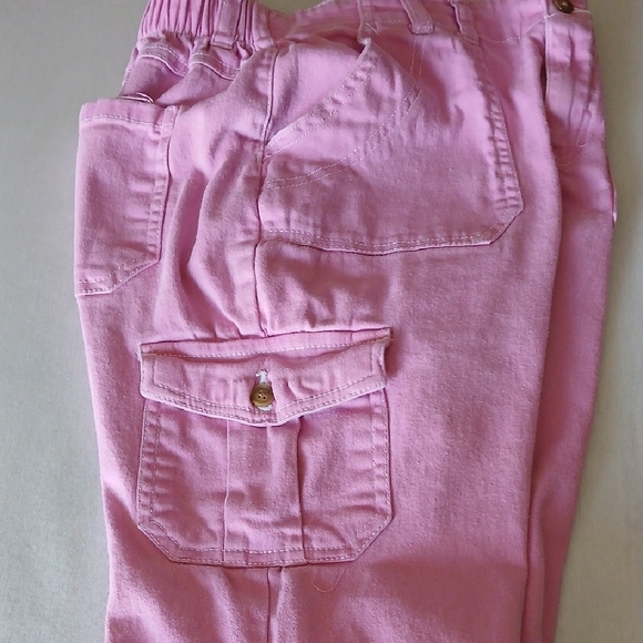 Stylish Pink Cargo Joggers for Girls - Picture 4 of 5